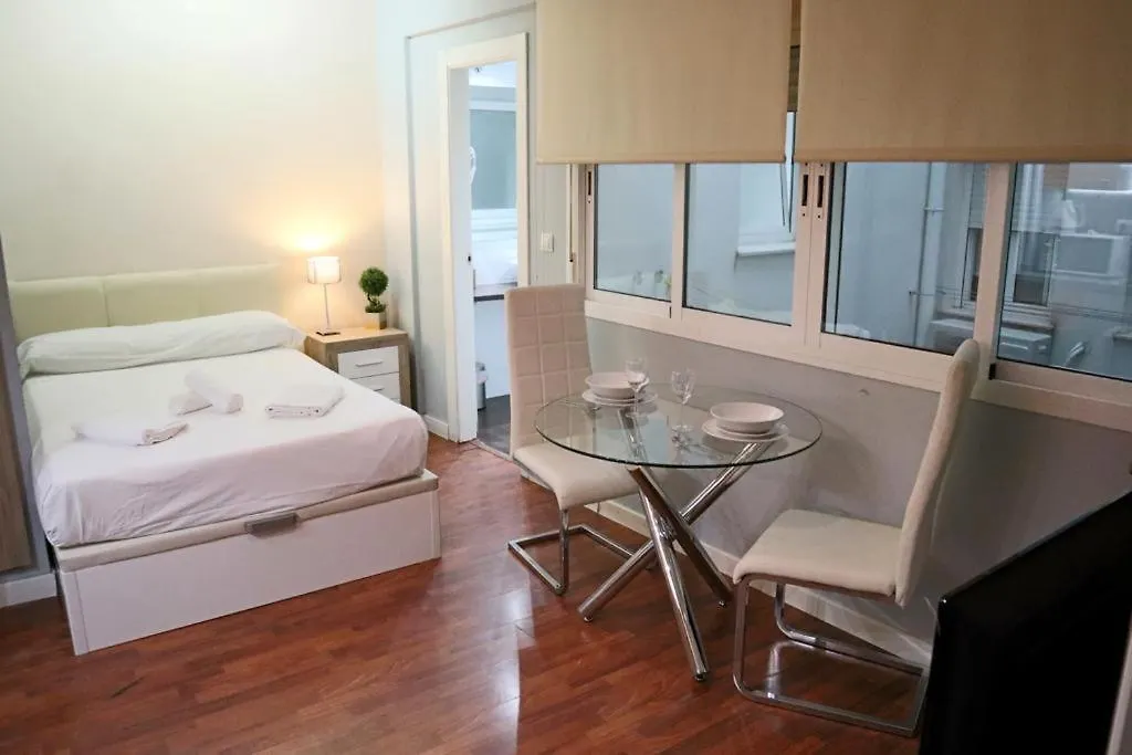 ¡Excelente ubicación! Casco Antiguo Málaga  Apartamento